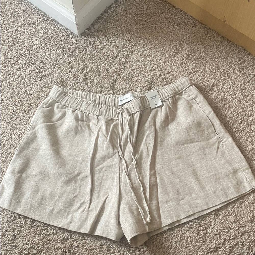Abercrombie small regular linen blend shorts